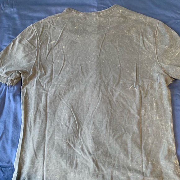 Lululemon - 5 Year Basic Shirt - Picture 3 of 4